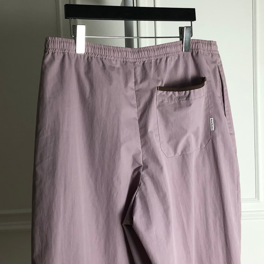 아크네 지퍼 트랙 팬츠 상품이미지9