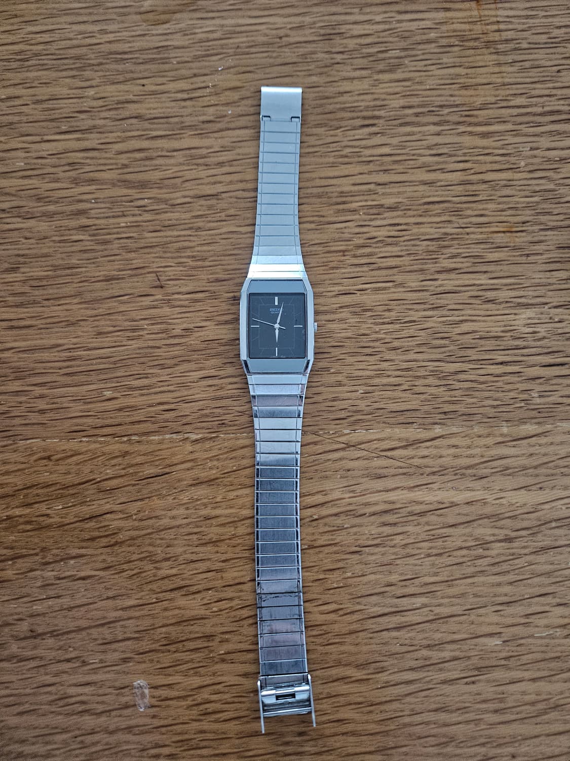 세이코 빈티지 사각 시계 상품이미지1