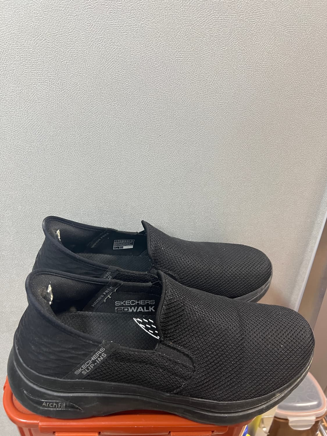 [290] 스케쳐스 고워크 아치핏 2.0 슬립인스 블랙 상품이미지4