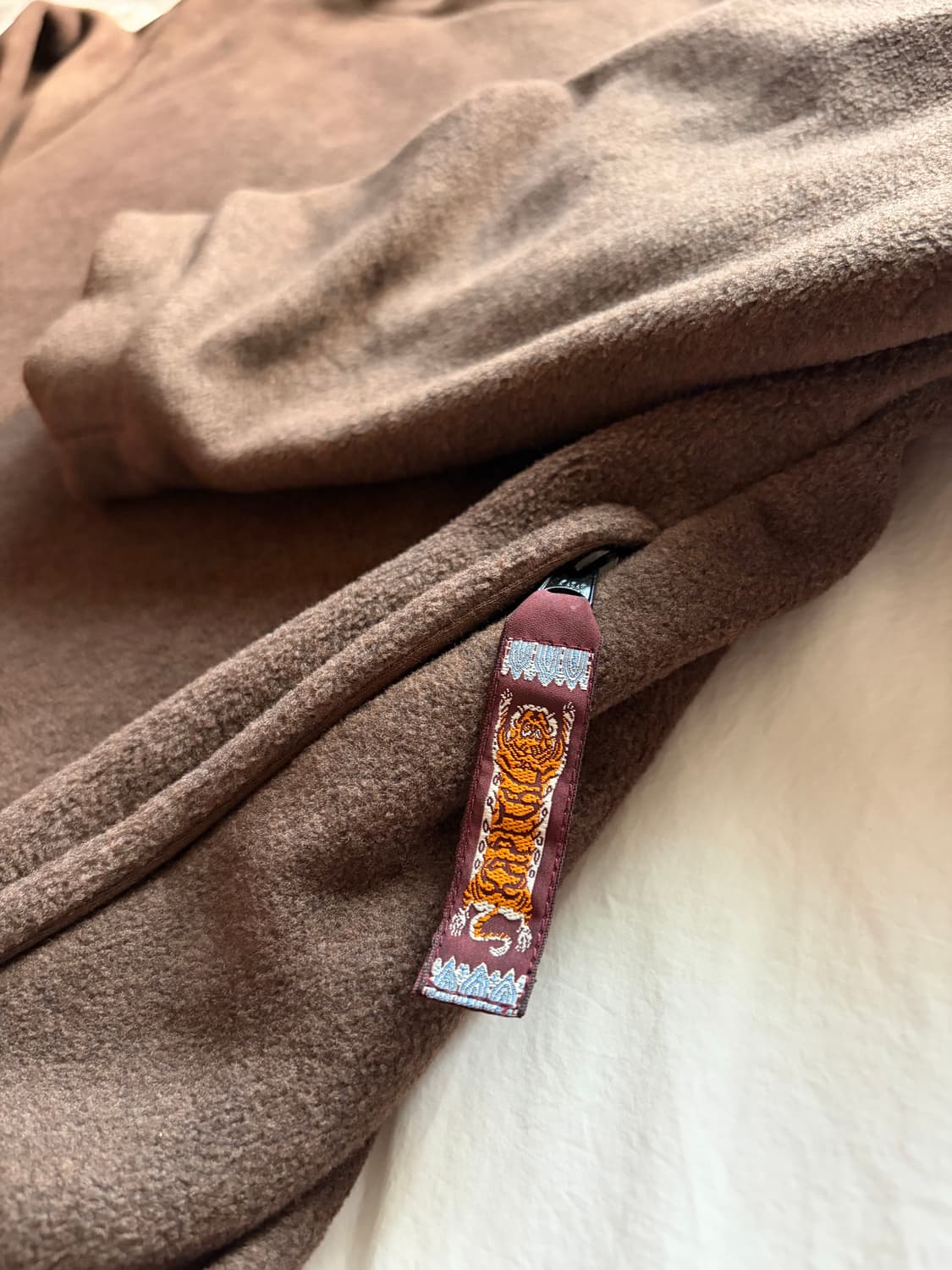 캐피탈 후리스 플리스 빅 크루 스웻셔츠 브라운 상품이미지7