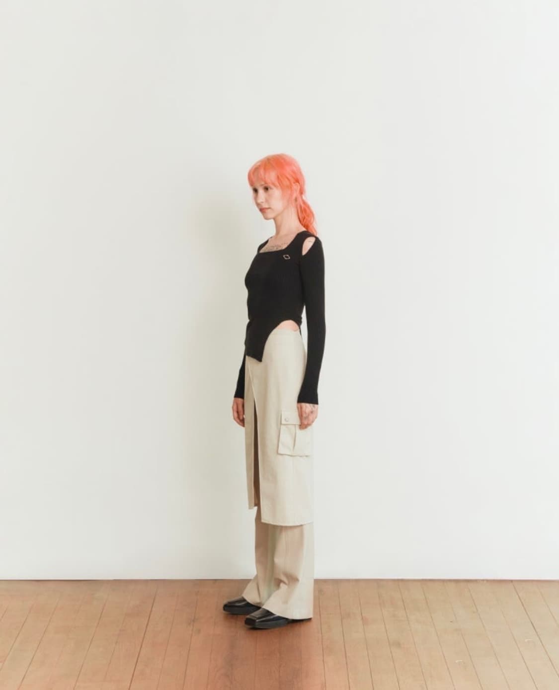 MSCHF 미스치프 스퀘어넥 니트탑 상품이미지2