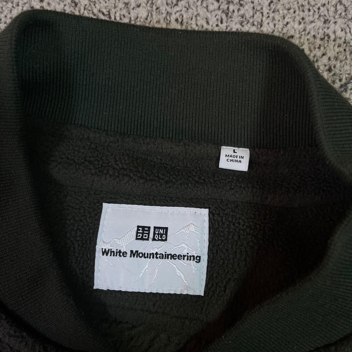 유니클로 x 화이트 마운티니어링 플리스 자켓 상품이미지3