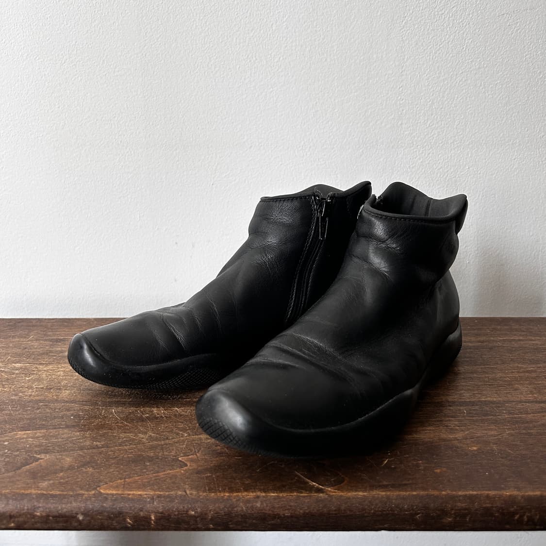 Basic Leather Half Boots 상품이미지1