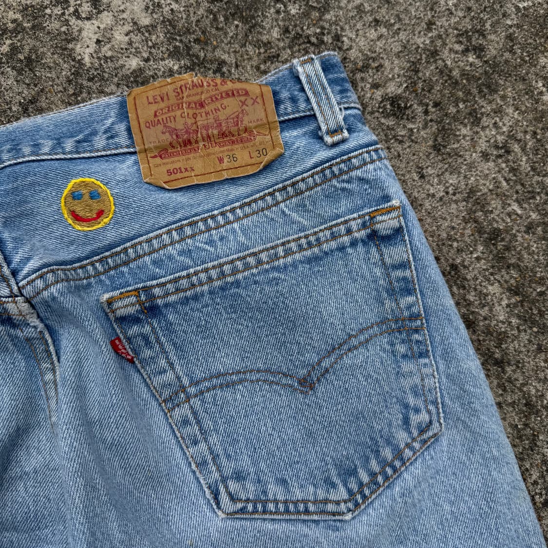 [34] 90s 리바이스 501 자수 커스텀 데님 팬츠 상품이미지8