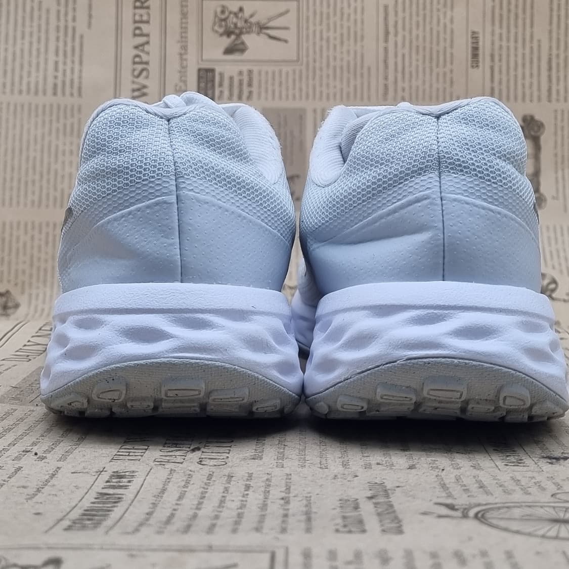 나이키 레볼루션6 여성운동화240 상품이미지4