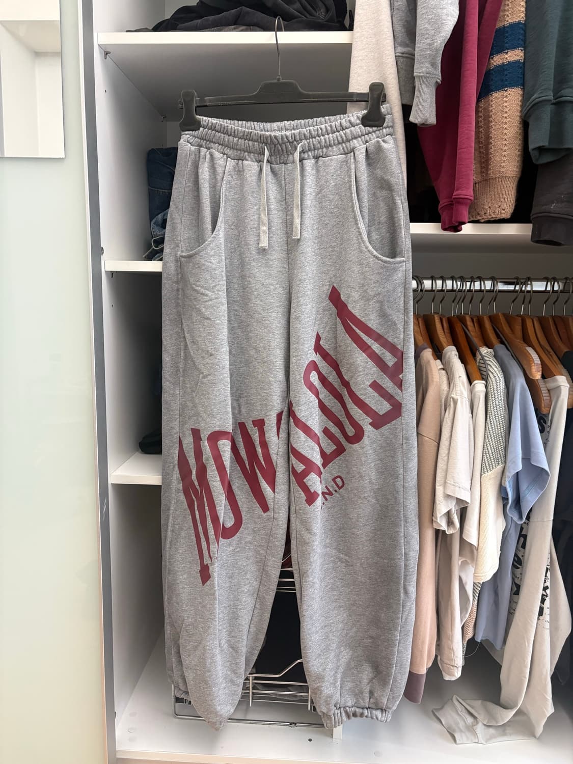 Mowalola 모와로라 스탬프 조거  상품이미지1