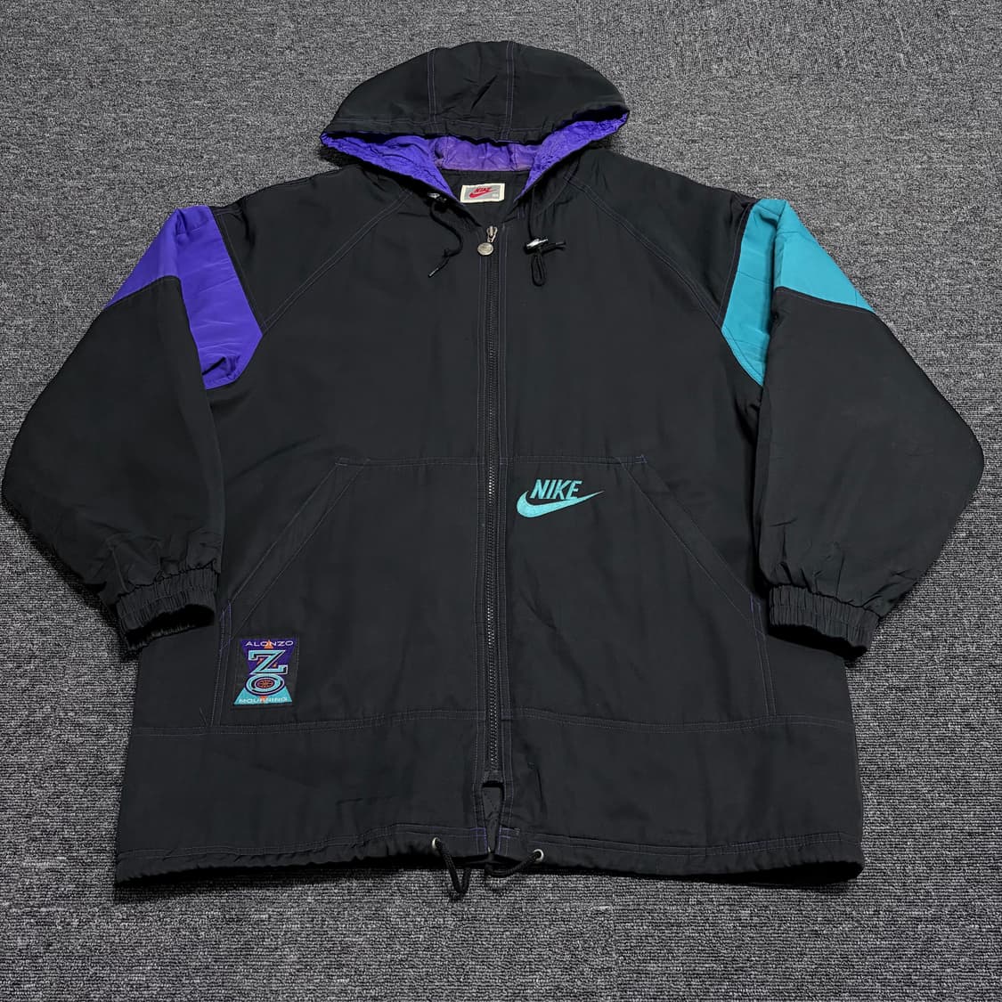 나이키 90's 알론조 누빔 점퍼 상품이미지1