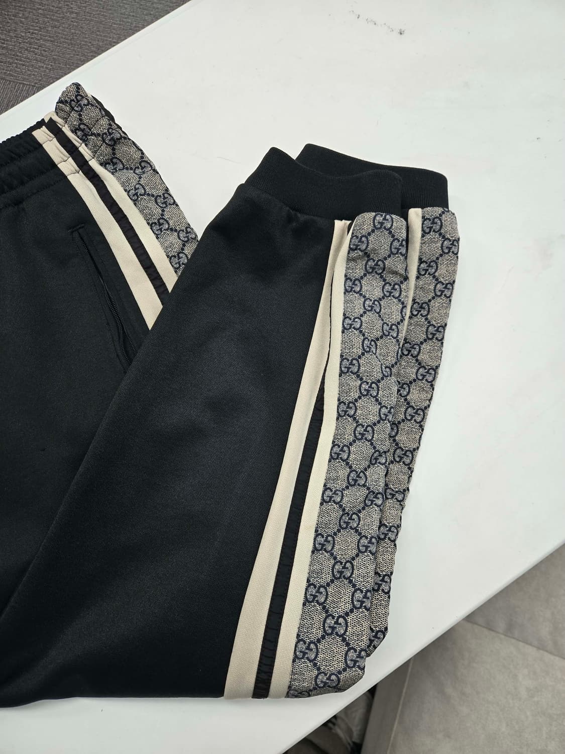 [40%할인] 구찌 테크니컬 조거팬츠 상품이미지3