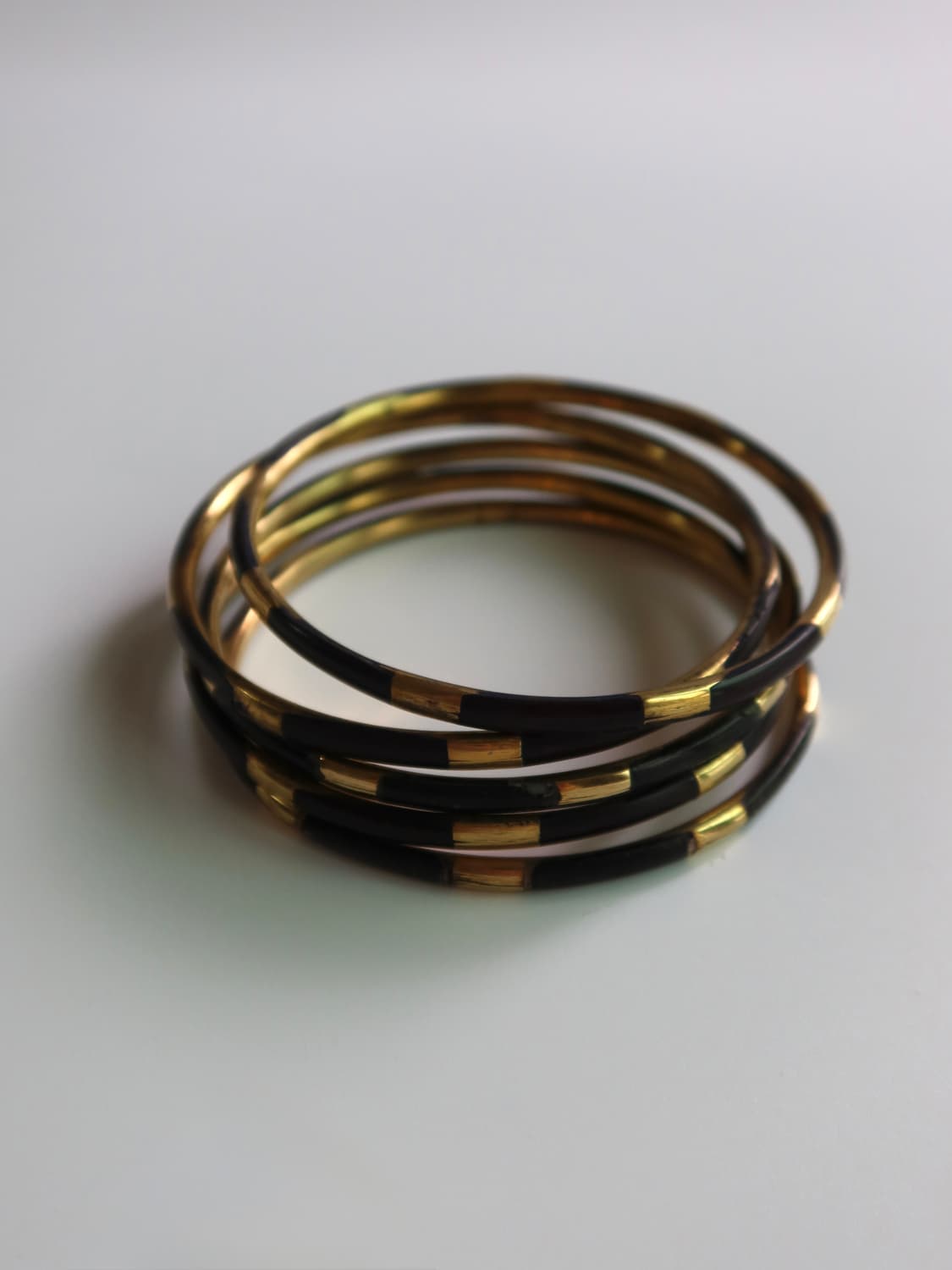black & gold bangle set 상품이미지4