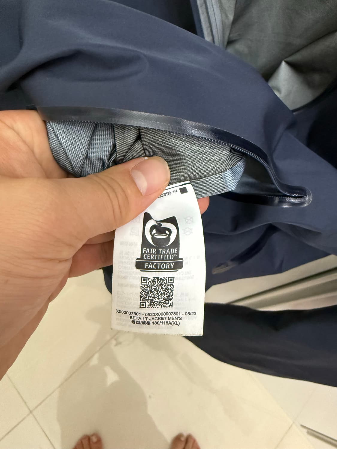 아크테릭스 베타LT 블랙사파이어색상 xl 상품이미지5