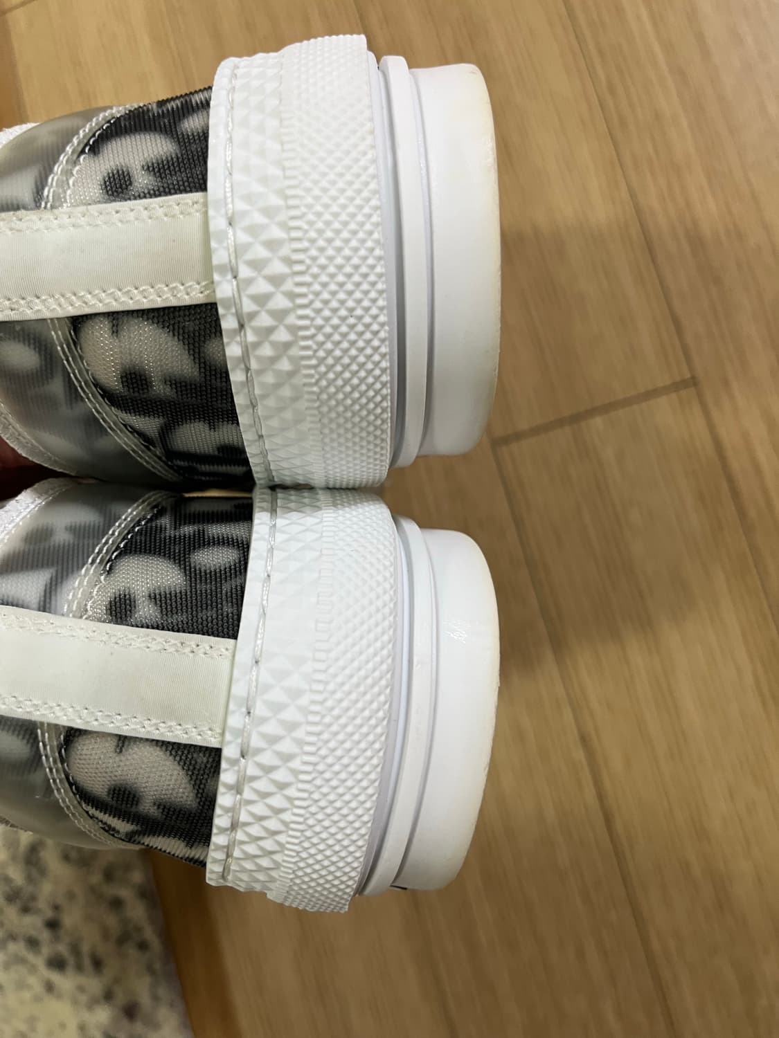 (정품)디올 B23 로우 오블리크 캔버스 화이트 & 블랙 260 팝니다  상품이미지4