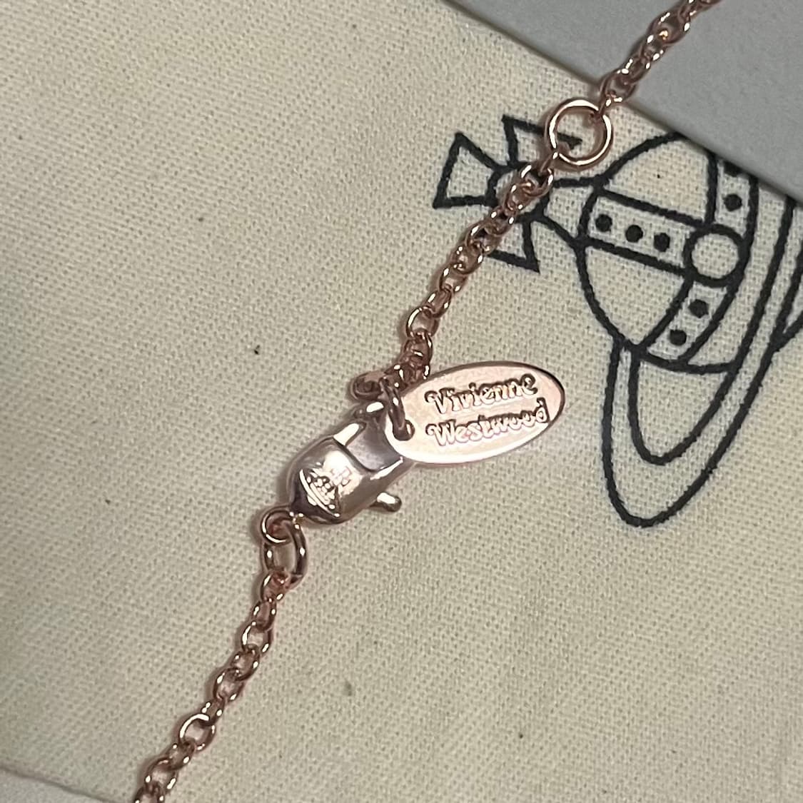 비비안웨스트우드 페트라 목걸이 로즈골드 상품이미지5