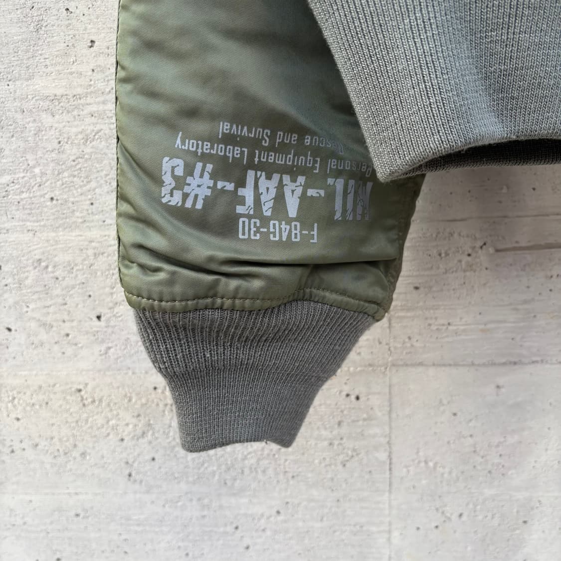 펜타콘 인더스트리 N-2B 타입 플라잉 파카 상품이미지4