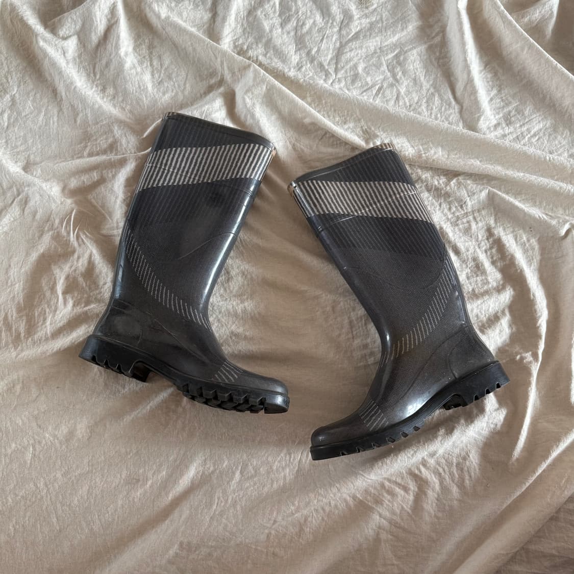 버버리 레인부츠 상품이미지1