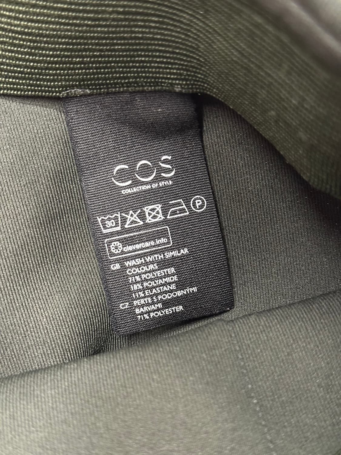 Cos 와이드 스판핀턱 팬츠 상품이미지4