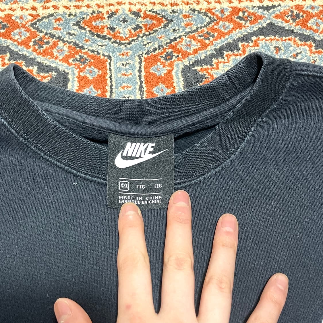나이키 스펠로고 블랙 기모 맨투맨 남성XXL 상품이미지4