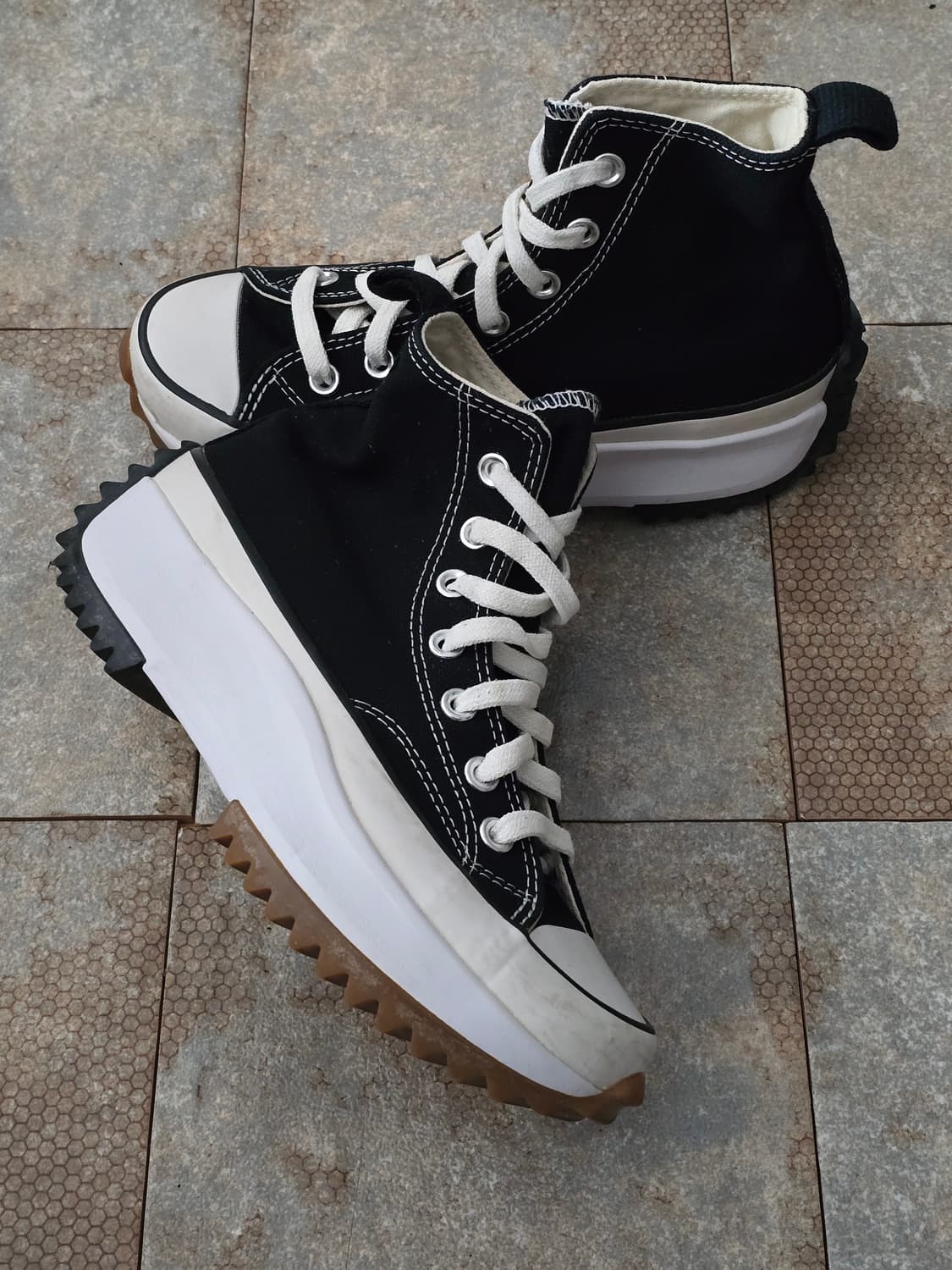 (225)컨버스 런스타 하이크 하이 검흰  상품이미지7