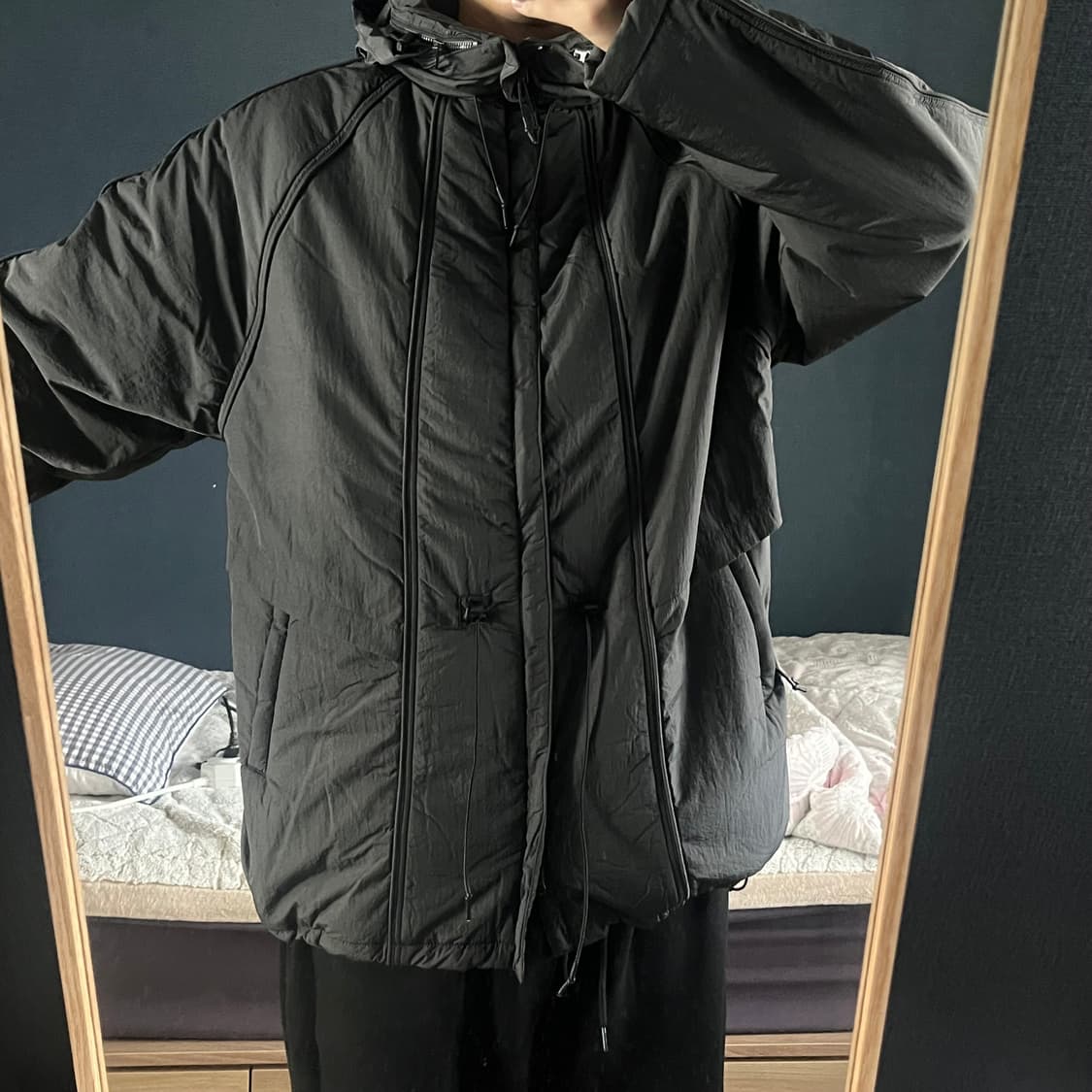 [새상품]언어펙티드 패디드 파라슈트 점퍼 챠콜 상품이미지2