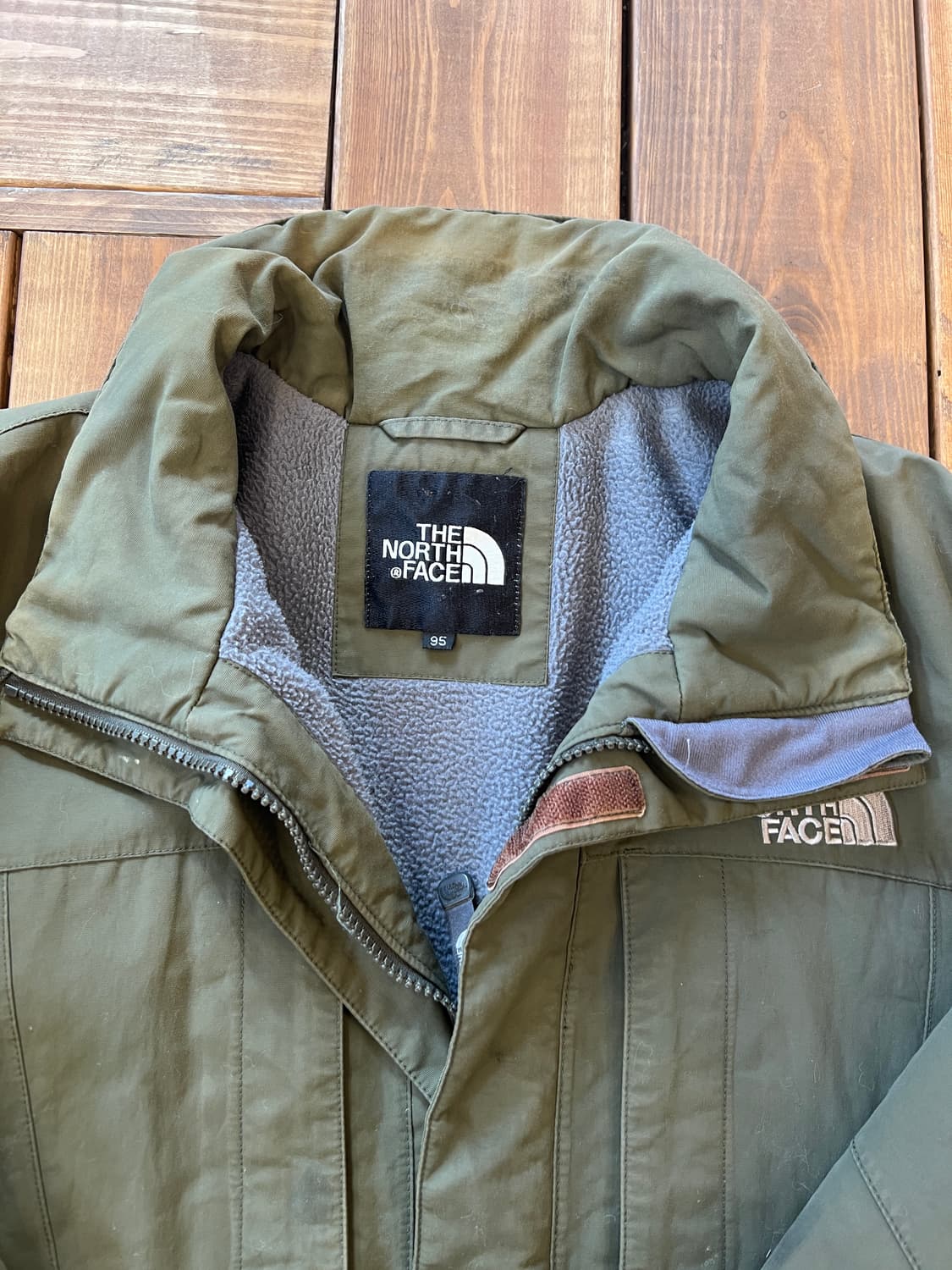 노스페이스 카키 패딩 상품이미지8