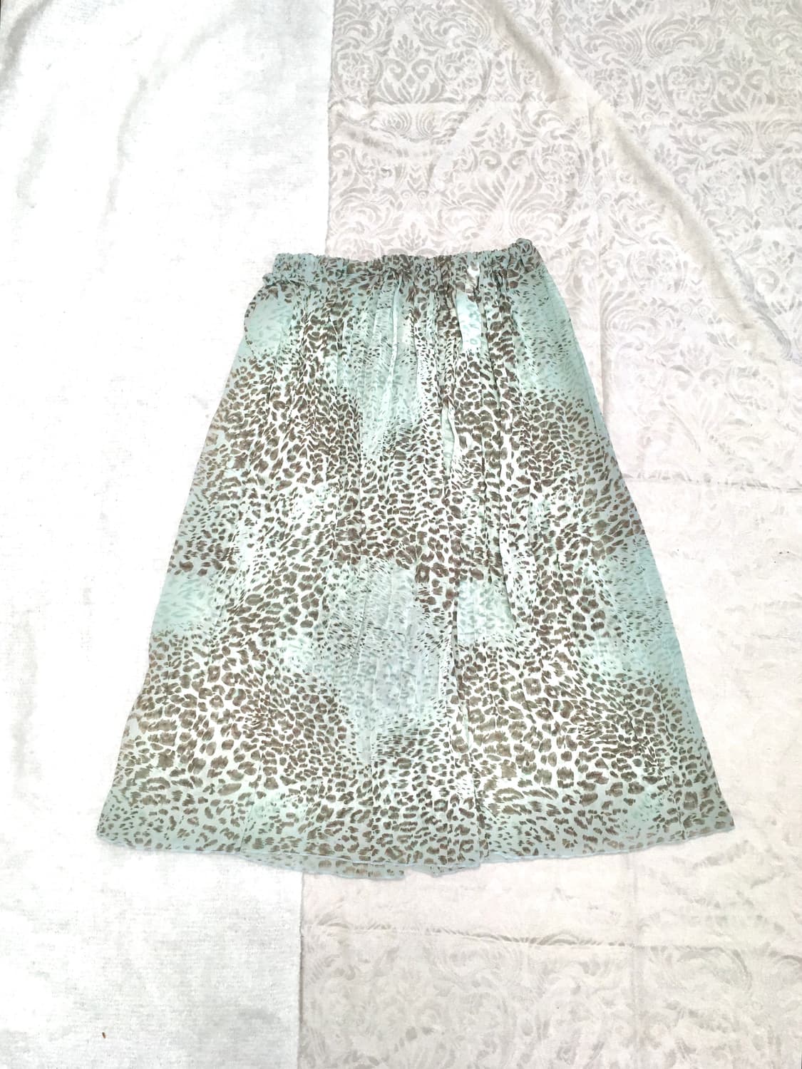 옥색 오리엔탈 호피 새틴 스커트  상품이미지2