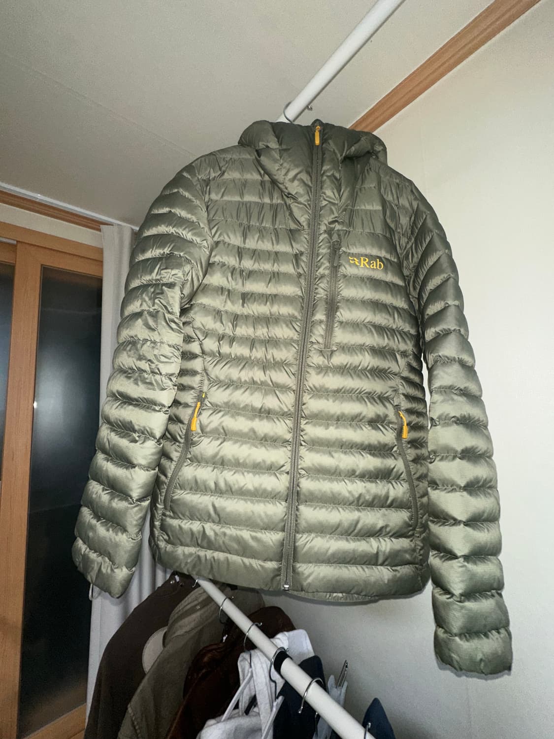 랩 마이크로라이트 알파인 자켓 라이트 카키 상품이미지2