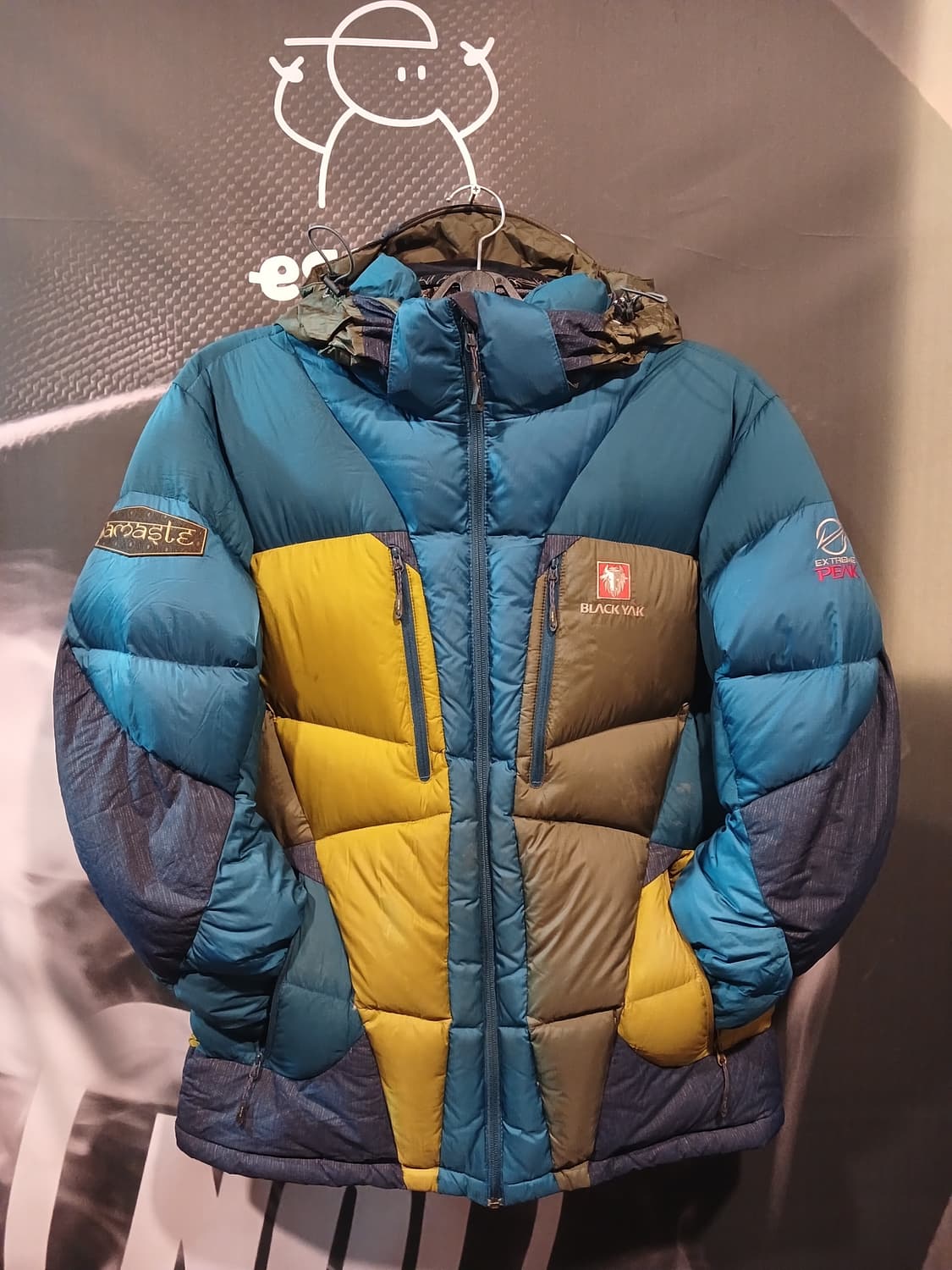 블랙야크 익스트림 피크 구스 다운 패딩 상품이미지1