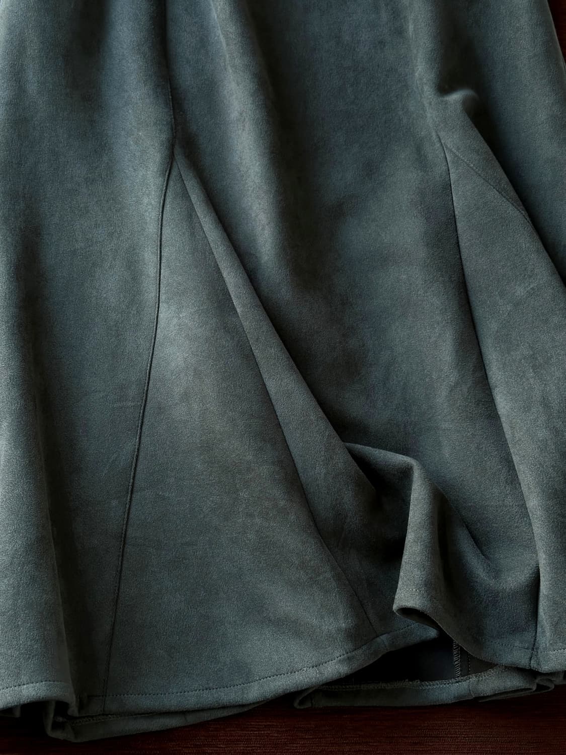 Fake suede flare silhouette skirt 상품이미지7