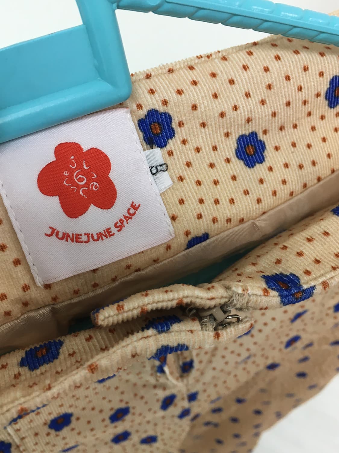 준준스페이스 플로럴 코듀로이 팬츠 상품이미지4