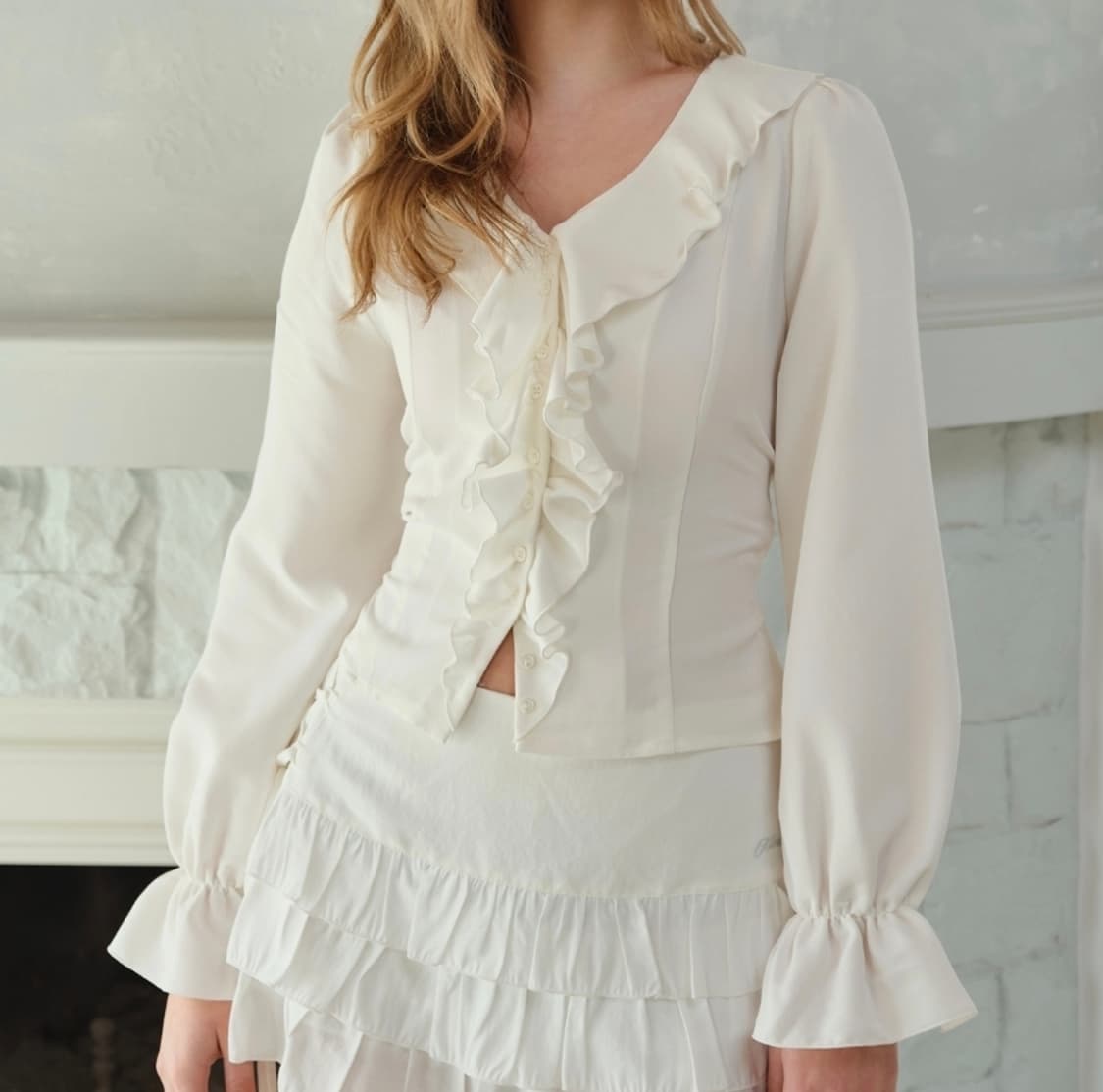 클리시어 클래식 로지 쉬폰 블라우스 상품이미지1