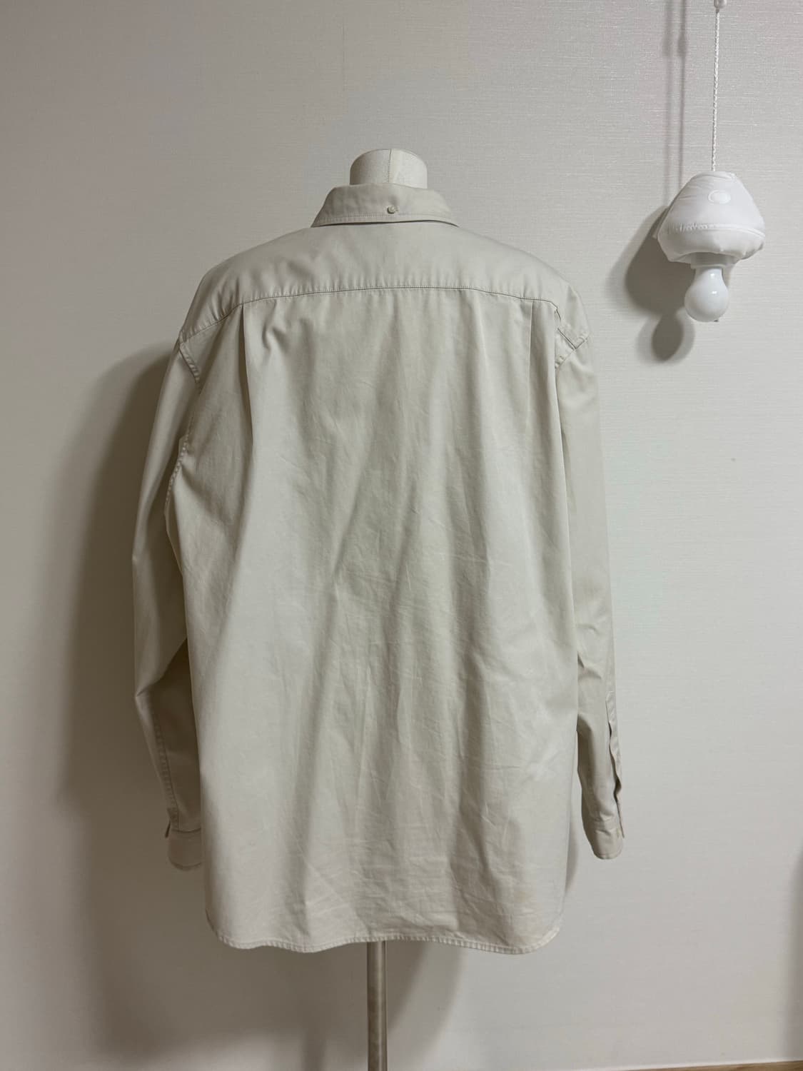 슈프림 스몰 박스 셔츠 화이트 상품이미지4