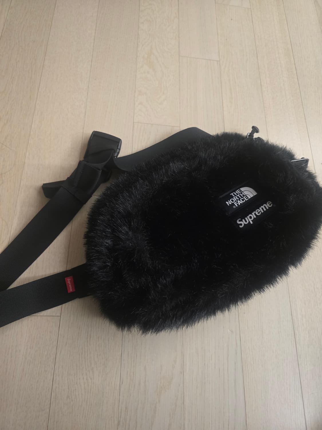 슈프림 노스페이스 포우 퍼 웨이스트 (슈노) 블랙색상 상품이미지2