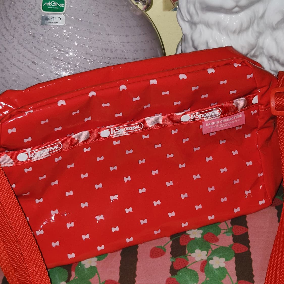 레스포삭 x 산리오 헬로키티 글로시 호보백 상품이미지7