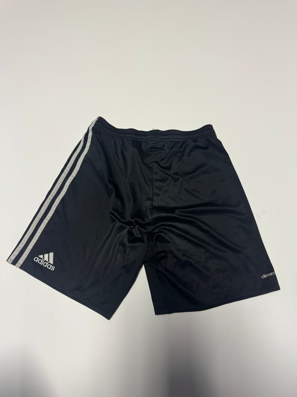 여성 아디다스 트레이닝 삼선 유벤투스 숏츠 반바지 S 상품이미지2