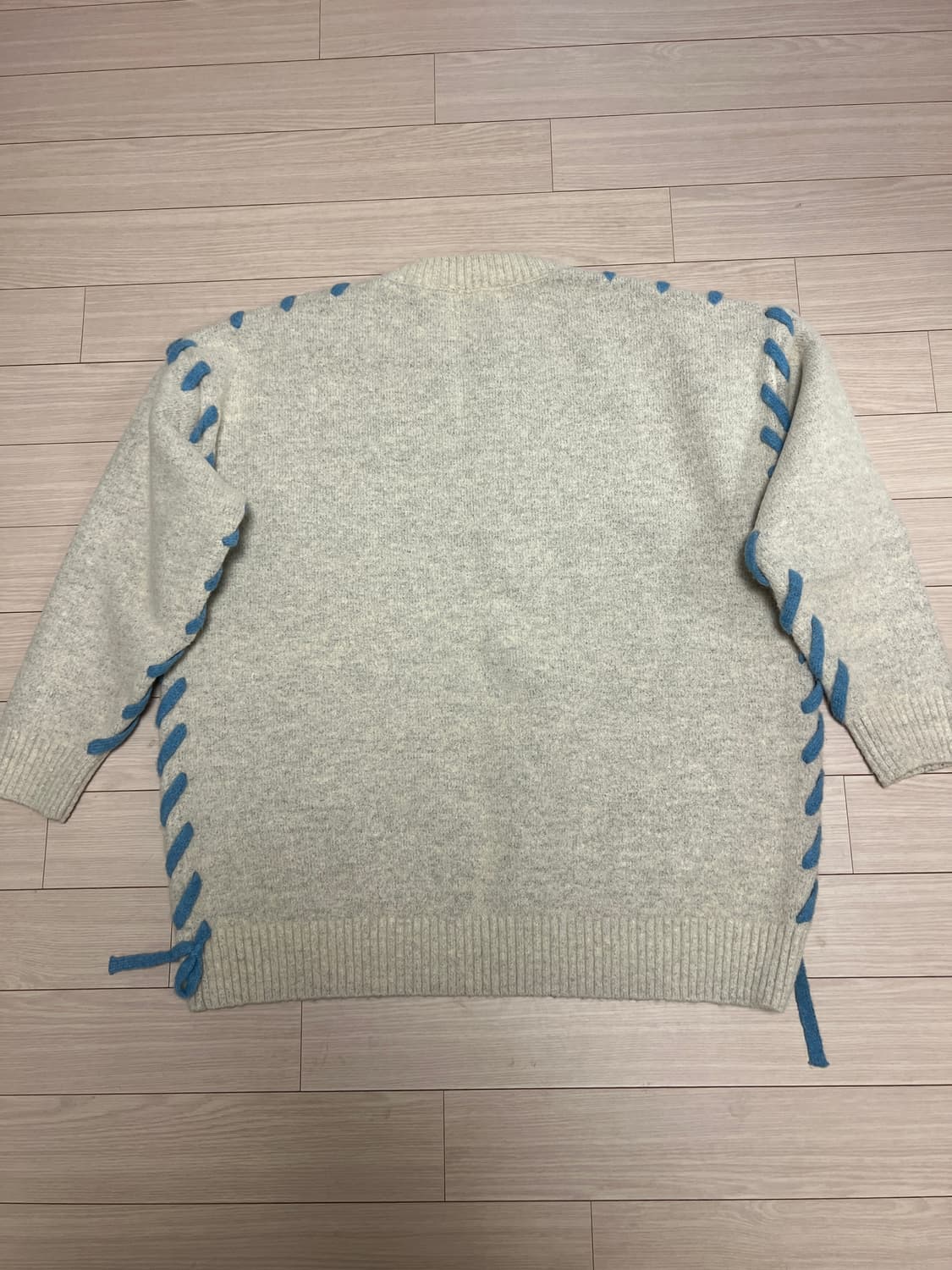 루즈핏 울 니트 스웨터 / 사이드 레이스업 디테일 / L 상품이미지2