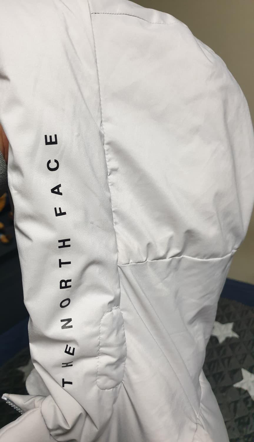 노스페이스 화이트라벨 프리무브 RDS 구스다운 패딩 (L) 상품이미지3