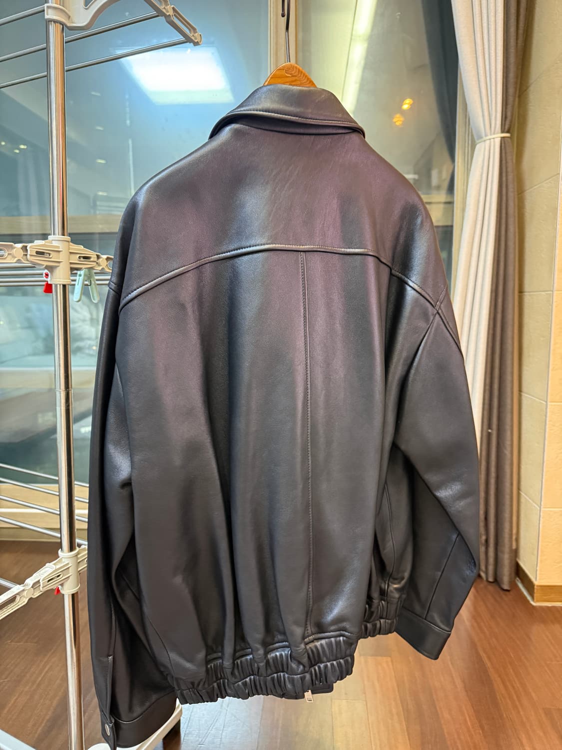 비바스튜디오 가죽자켓 상품이미지2