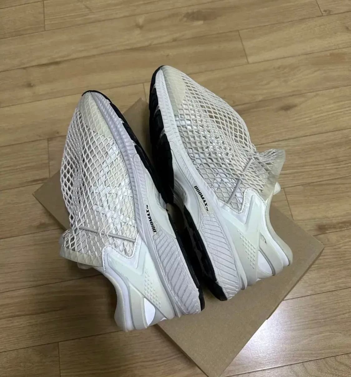 아식스 x 비비안 웨스트우드 젤카야노 버치화이트 US9 (빈지노 착용 동 상품이미지3