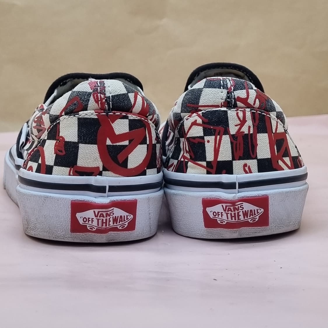 반스 클래식 그래피티 슬립온 230 상품이미지4