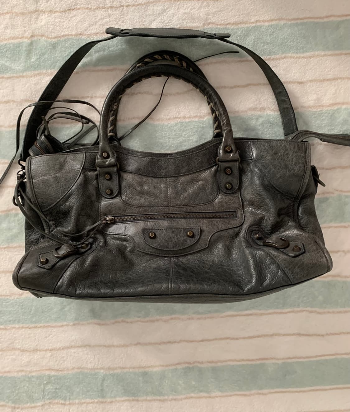 발렌시아가 시티백 라지 다크 그레이 상품이미지1