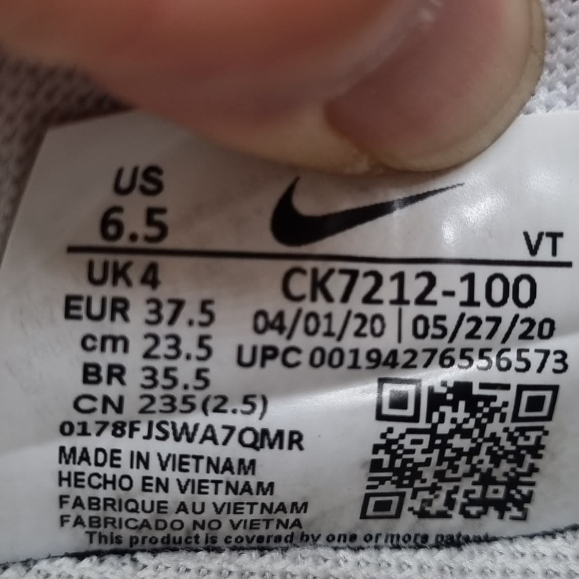 나이키 에어맥스 줌950 화이트 볼트 235 상품이미지6