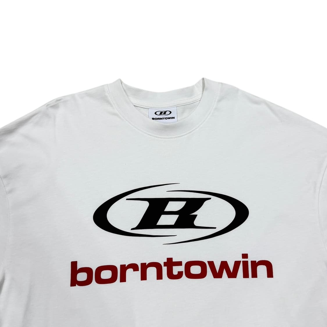 본투윈 심볼 B로고 반팔 티셔츠 화이트 1 상품이미지2
