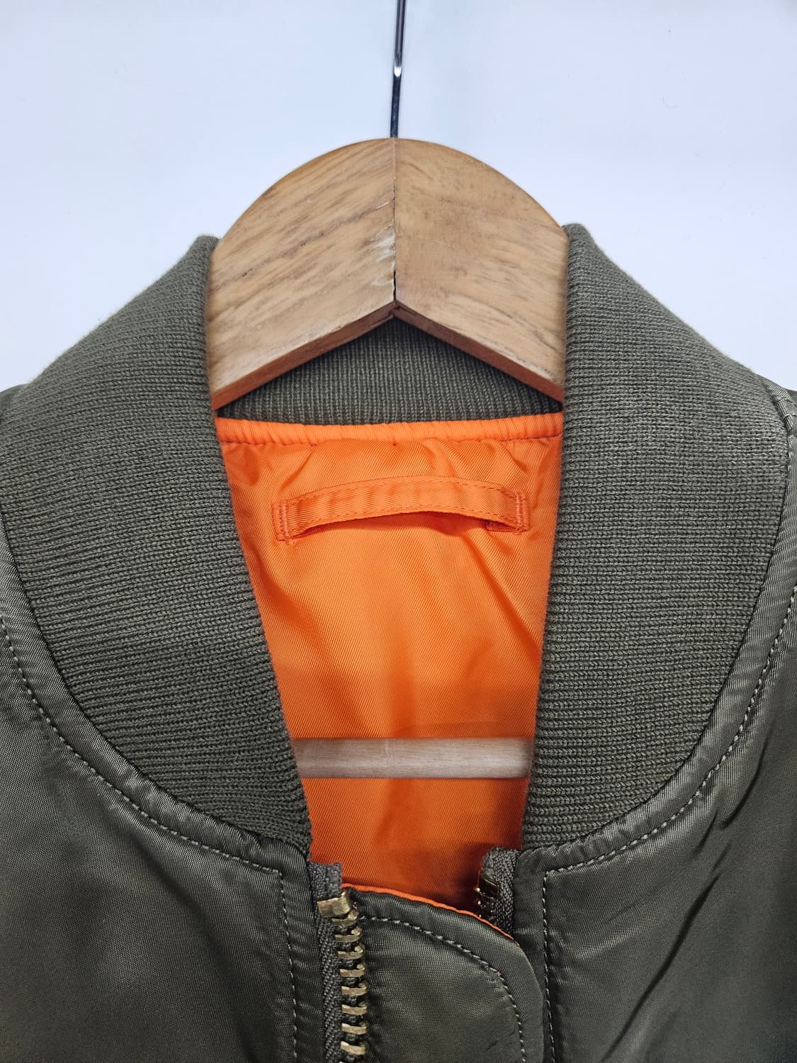 알파인더스트리 MA-1 항공점퍼 M사이즈 상품이미지3