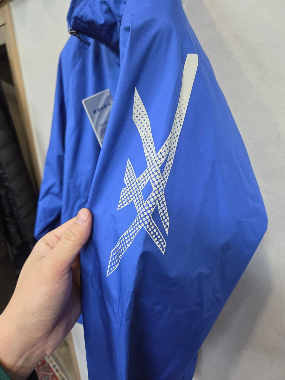 아식스 빅로고 바람막이 집업 자켓 105 상품이미지6