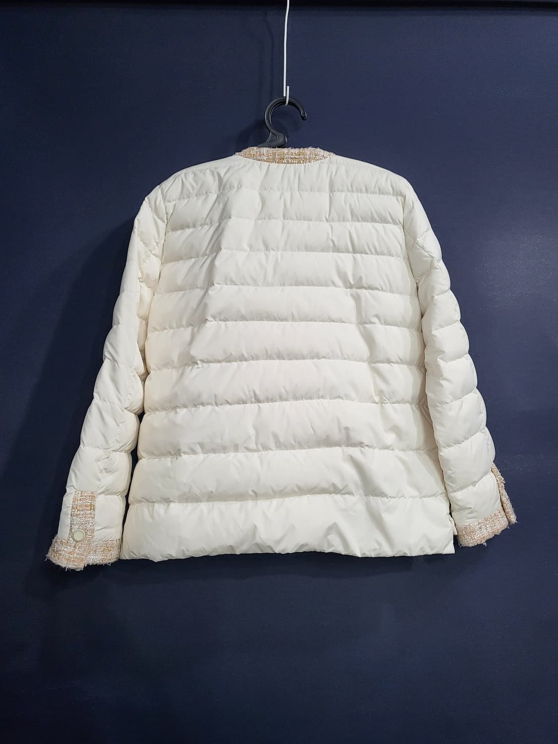 아 테스토니 구스다운 경량패딩 상품이미지6