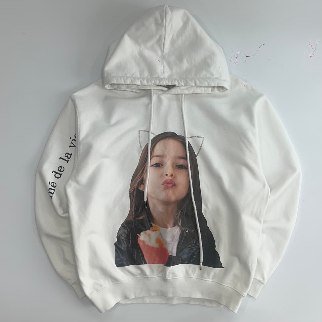 Acme de la vie 아크메드라비 화이트 후드티 상품이미지3