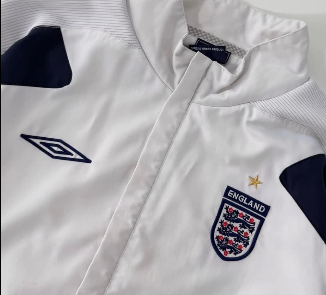 엄브로 잉글랜드 06-08 바람막이 트랙자켓 상품이미지2