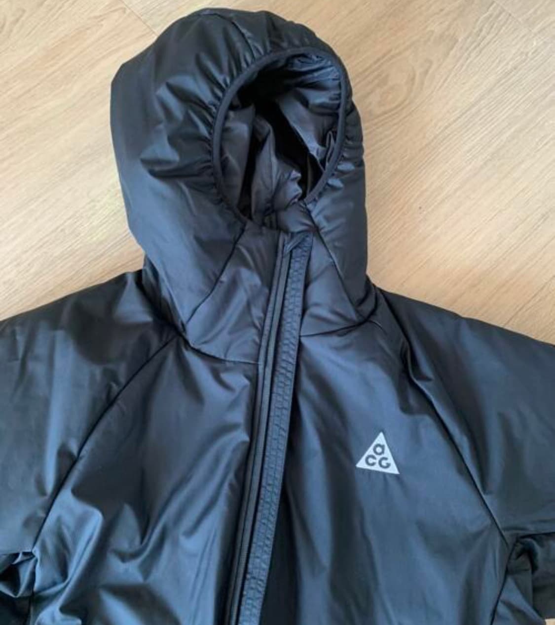 나이키Acg패딩 상품이미지4