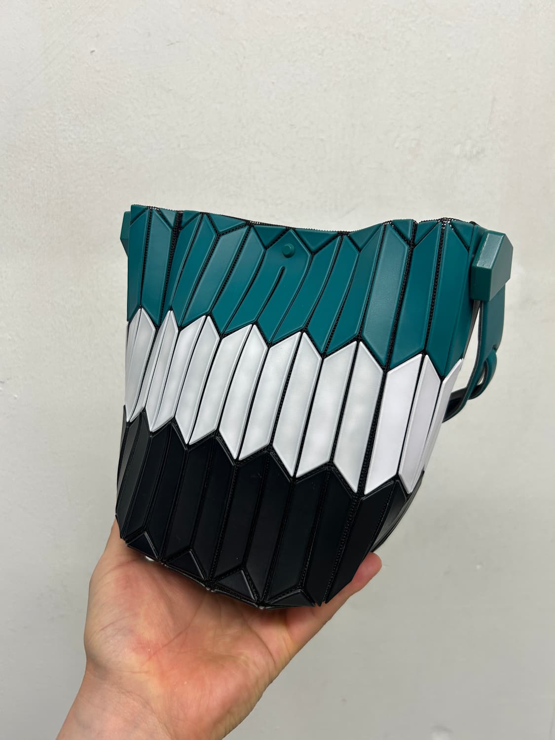 바오바오 이세이미야케 PVC 스몰 버킷백 상품이미지5
