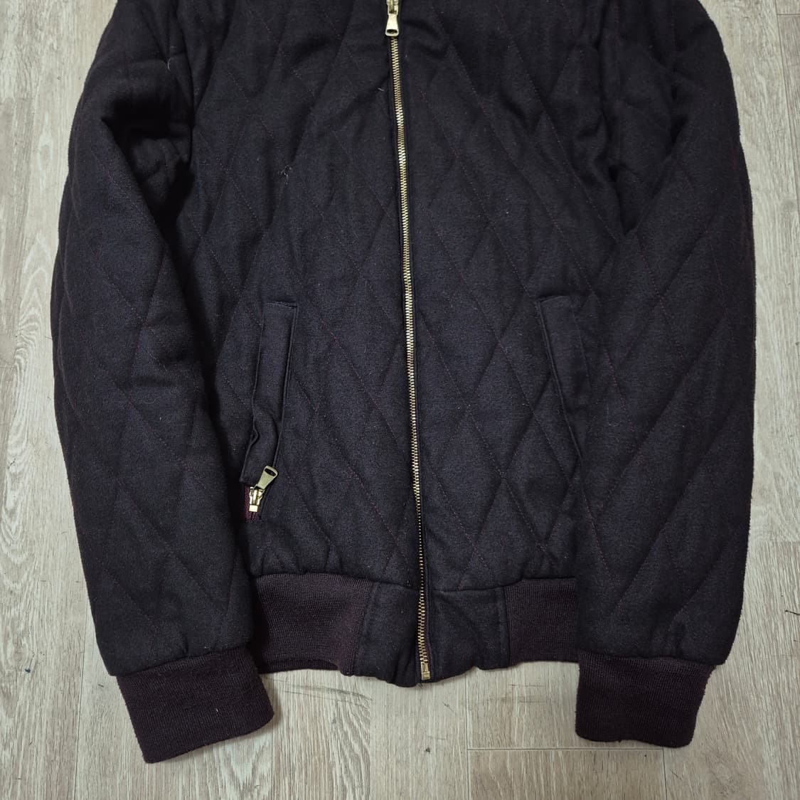 H&M 에이치앤엠 남성 다이아몬드 퀼팅 모직 블루종 자켓 S(90) 상품이미지3