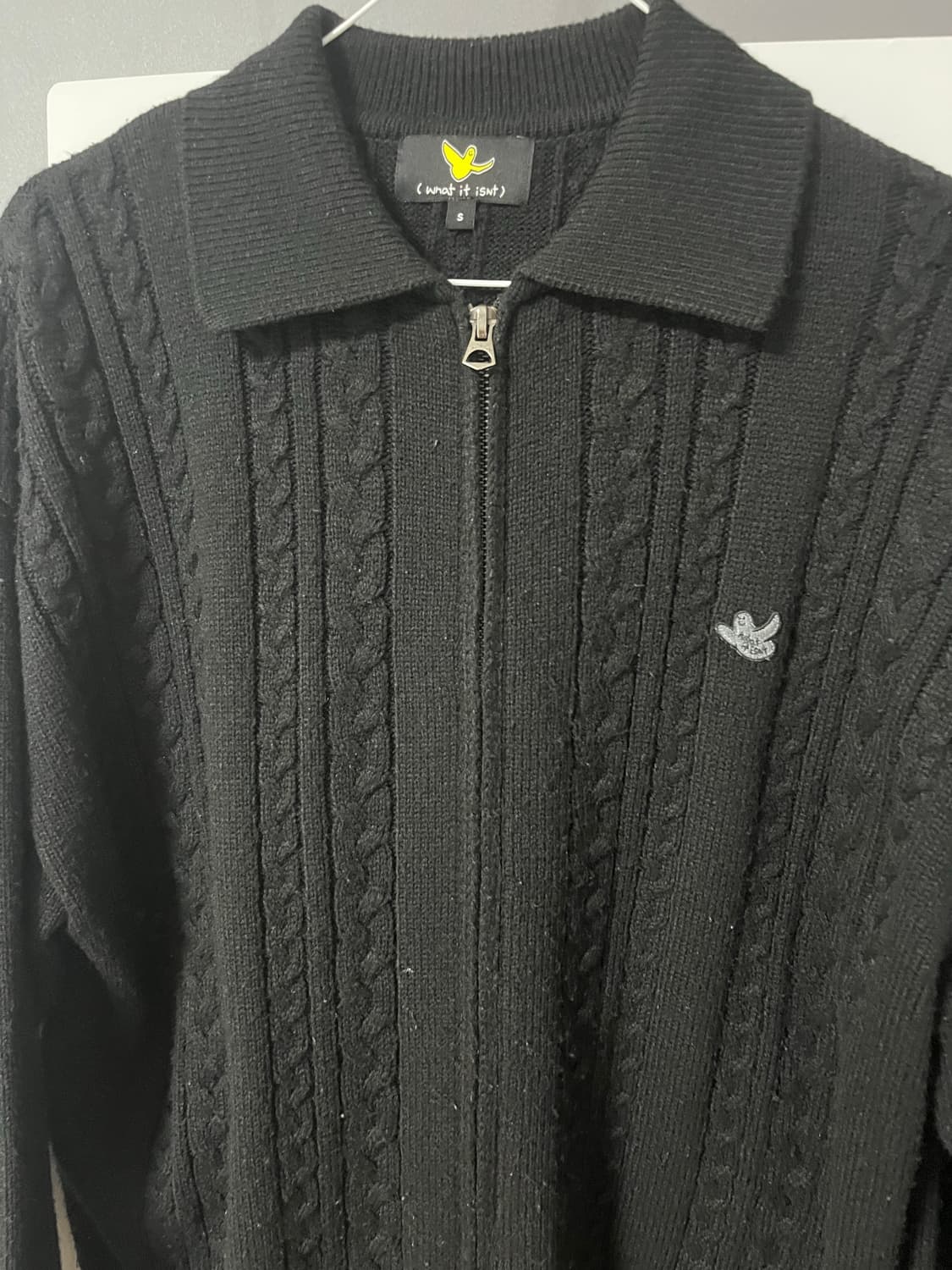 와릿이즌 니트 집업 블랙 S 상태 좋아요 상품이미지1